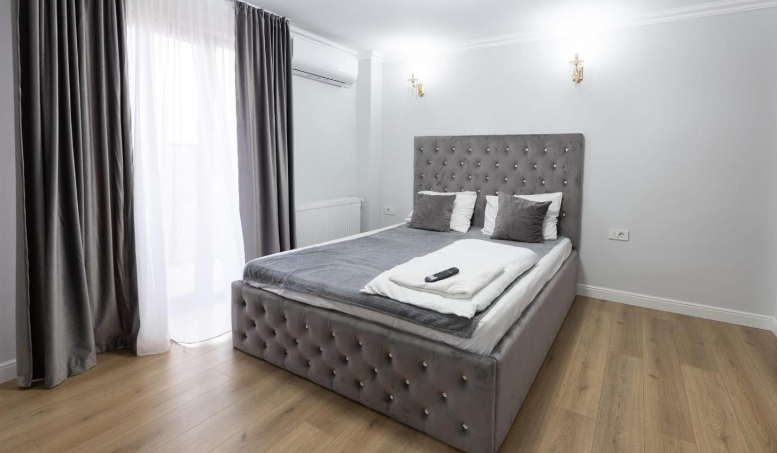 Mihai Palace Buftea Экстерьер фото
